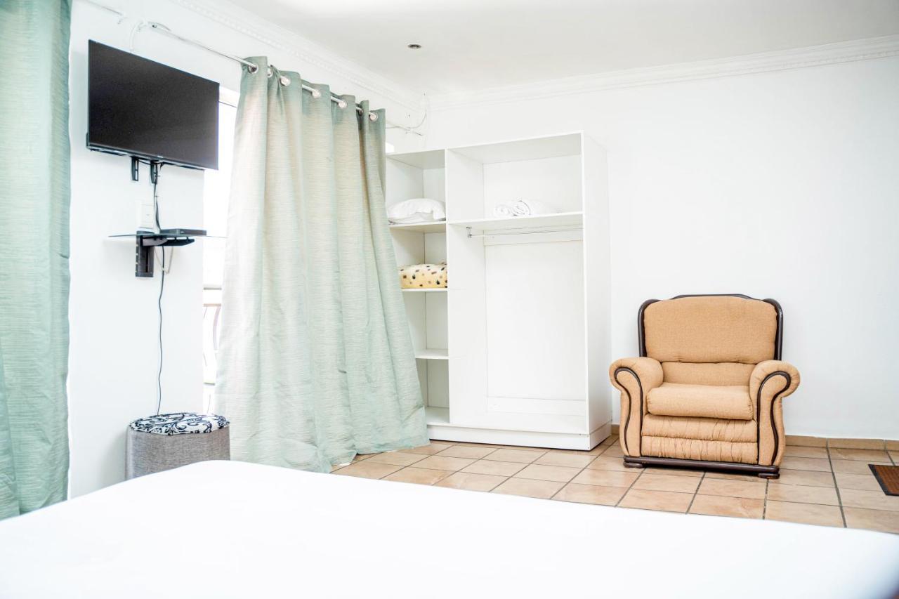 Lancaster Guest House บ็อคสเบิร์ก ภายนอก รูปภาพ